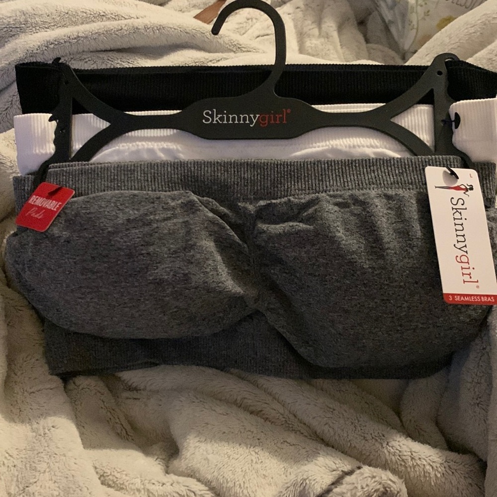 Skinny Girl 3 Seamless Bras W/O Straps